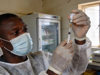 Essai clinique d’un vaccin contre Ebola Bundibugyo lancé en RDC Afrique-Asie